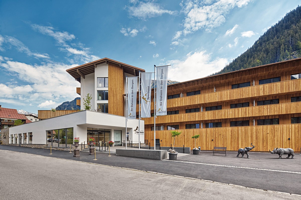 Hotel Sporthotel Silvretta Montafon, Österreich, Vorarlberg, Gaschurn, Bild 1