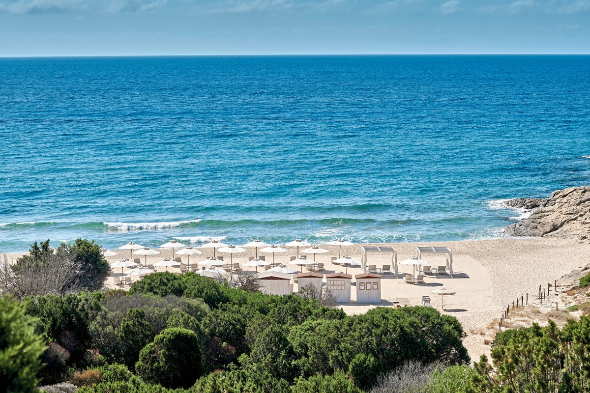 Hotel Baia di Chia Resort Sardinia, Curio Collection by Hilton, Italien, Sardinien, Chia, Bild 2