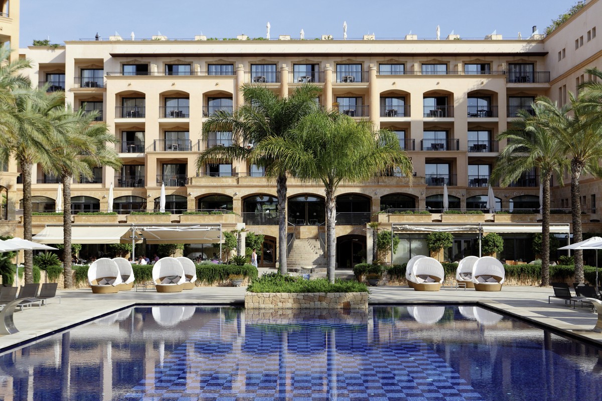 Hotel Insotel Fenicia Prestige Suites & Spa, Spanien, Ibiza, Santa Eulalia del Rio, Bild 2