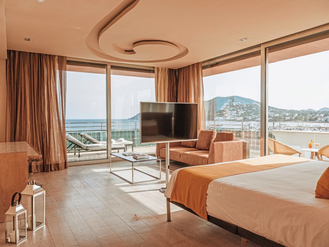 Hotel Aguas de Ibiza Grand Luxe, Spanien, Ibiza, Santa Eulalia del Rio, Bild 15
