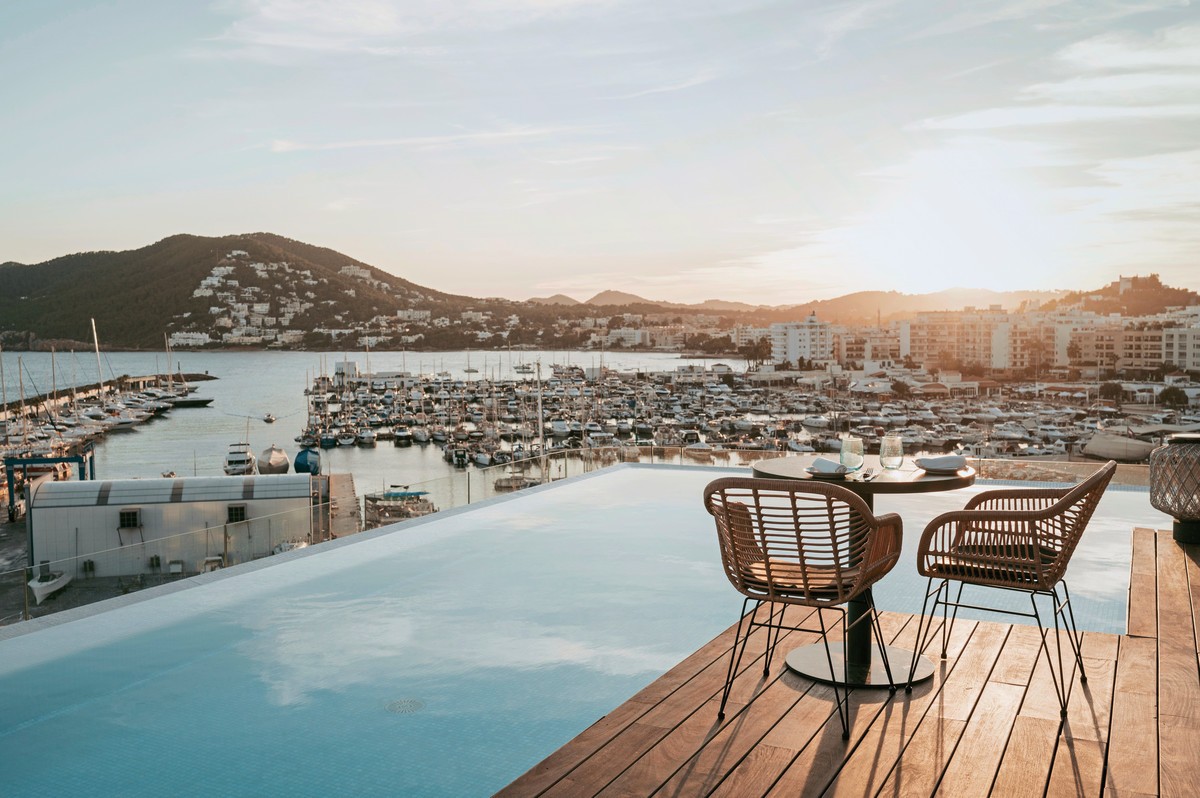 Hotel Aguas de Ibiza Grand Luxe, Spanien, Ibiza, Santa Eulalia del Rio, Bild 5