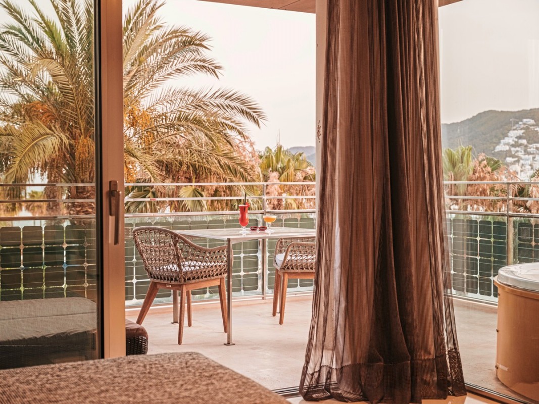 Hotel Aguas de Ibiza Grand Luxe, Spanien, Ibiza, Santa Eulalia del Rio, Bild 16