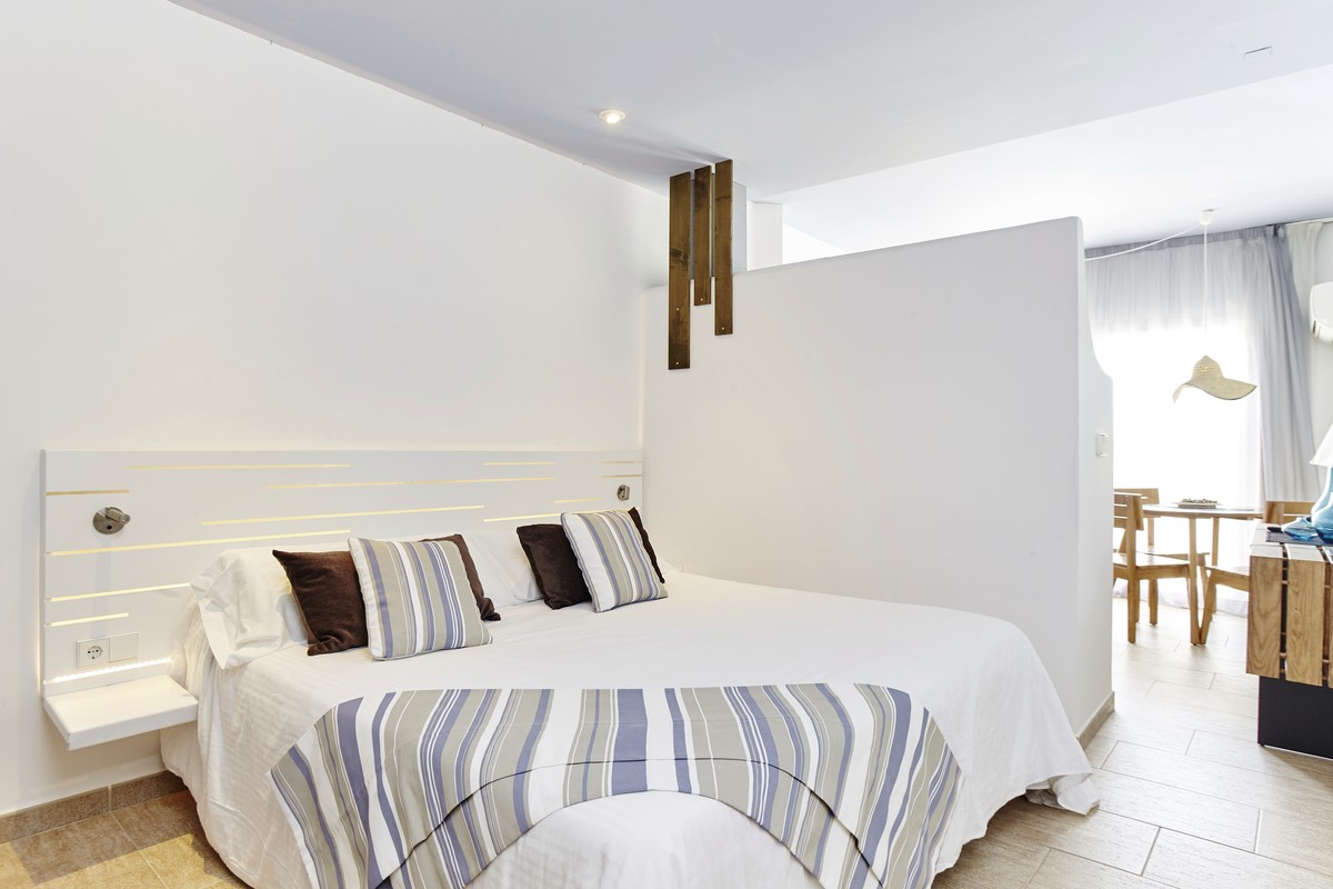 Hotel Castavi, Spanien, Formentera, Playa Es Pujols, Bild 5