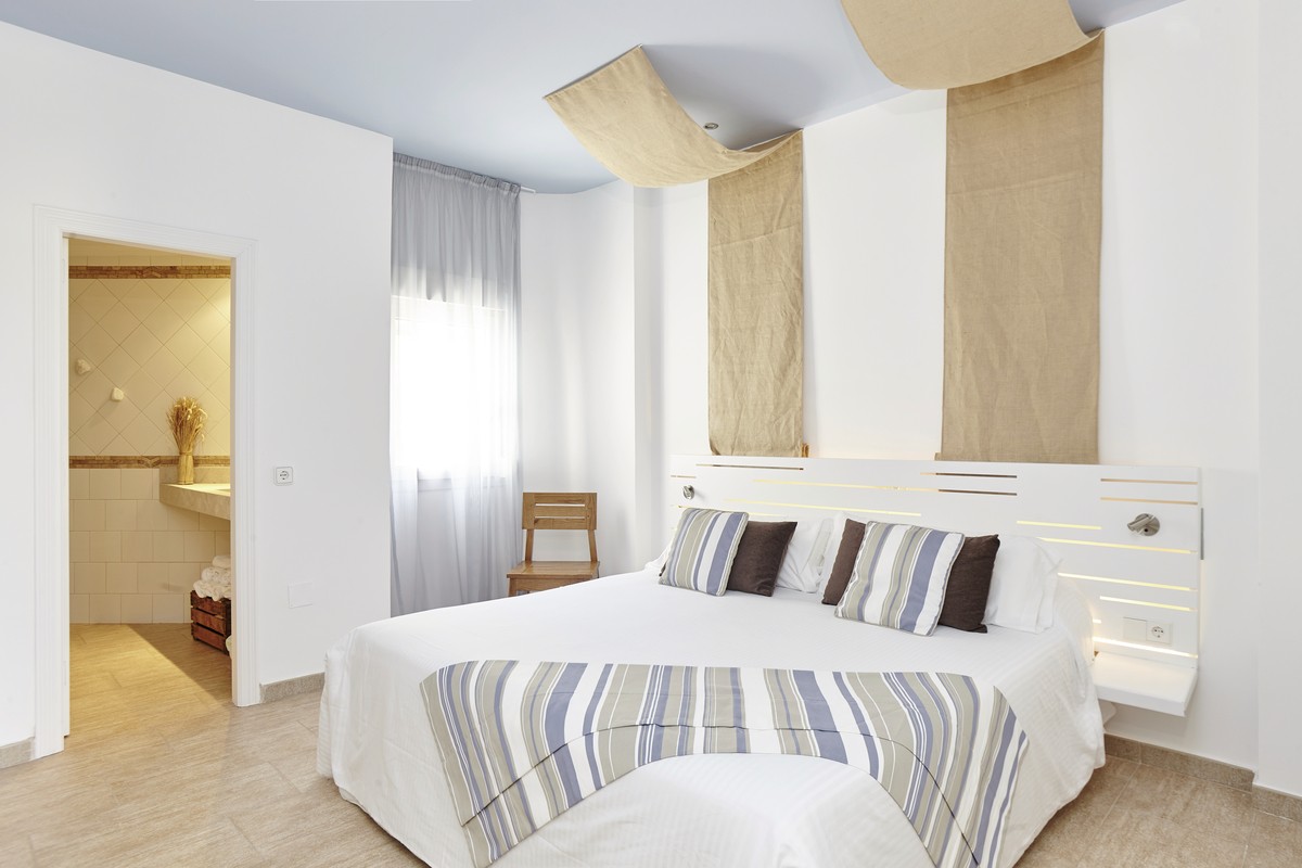 Hotel Castavi, Spanien, Formentera, Playa Es Pujols, Bild 8