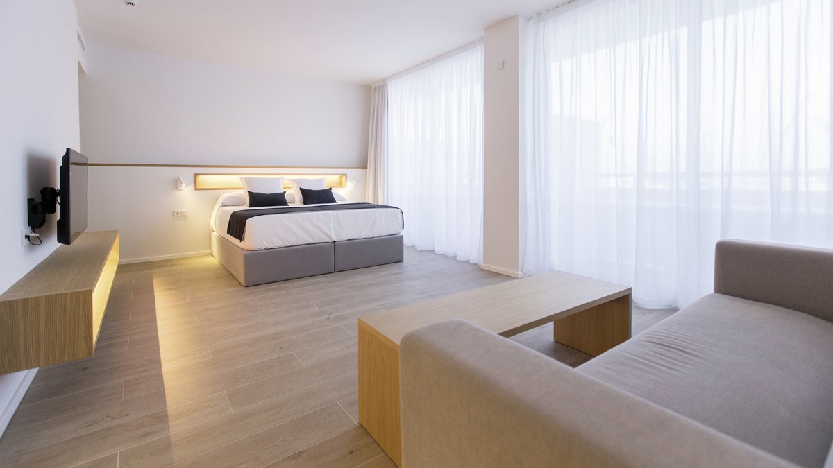 Hotel Anfora Ibiza, Spanien, Ibiza, Es Canar, Bild 13