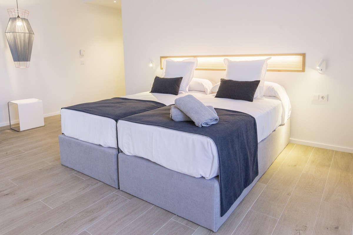 Hotel Anfora Ibiza, Spanien, Ibiza, Es Canar, Bild 9