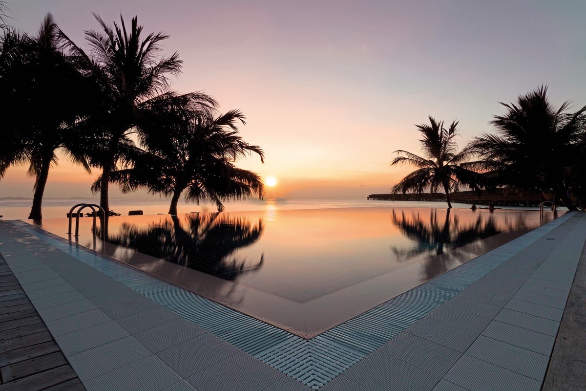 Hotel Vilamendhoo Island Resort & Spa, Malediven, Süd Ari Atoll, Bild 6