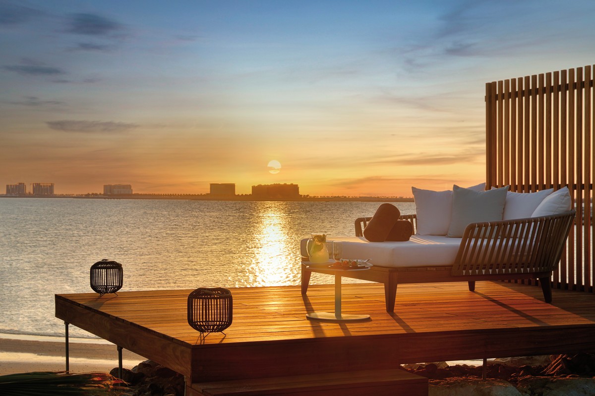 Hotel The Ritz-Carlton Ras Al Khaimah, Al Hamra Beach, Vereinigte Arabische Emirate, Ras al Khaimah, Al Hamra Village, Bild 17