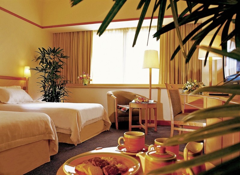 Hotel Furama Riverfront, Singapur, Bild 4