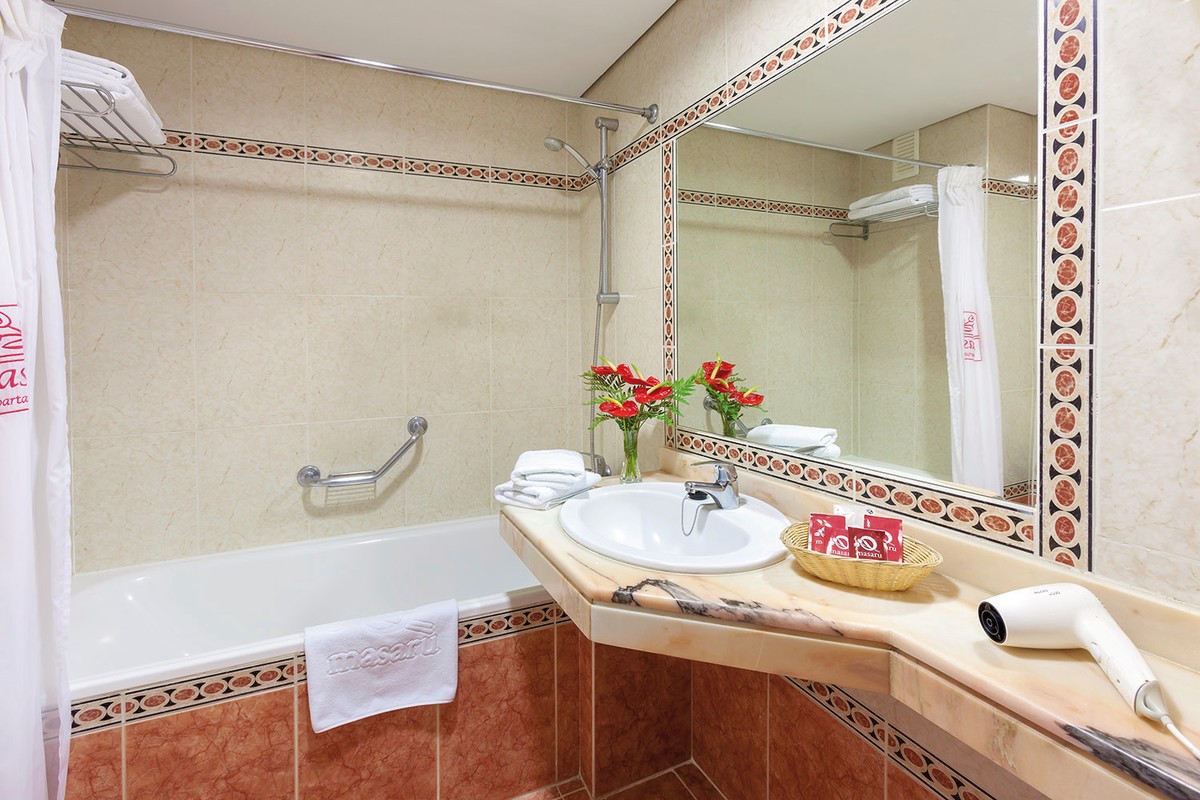 Hotel Apartamentos Masaru, Spanien, Teneriffa, Puerto de la Cruz, Bild 3