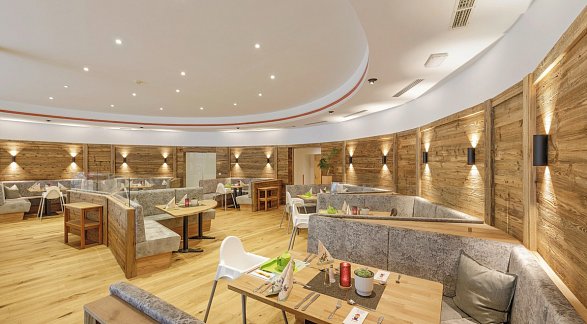 Hotel Familotel Kaiserhof, Österreich, Tirol, Berwang, Bild 10