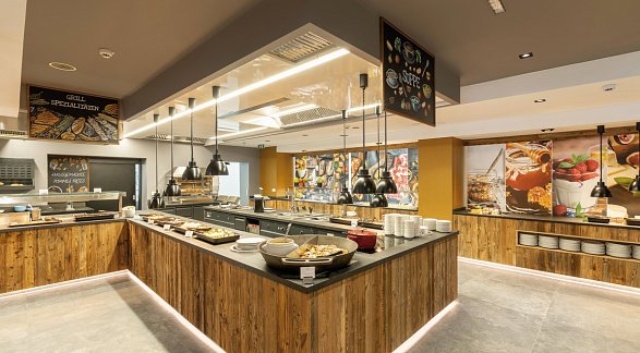 Hotel Familotel Kaiserhof, Österreich, Tirol, Berwang, Bild 11