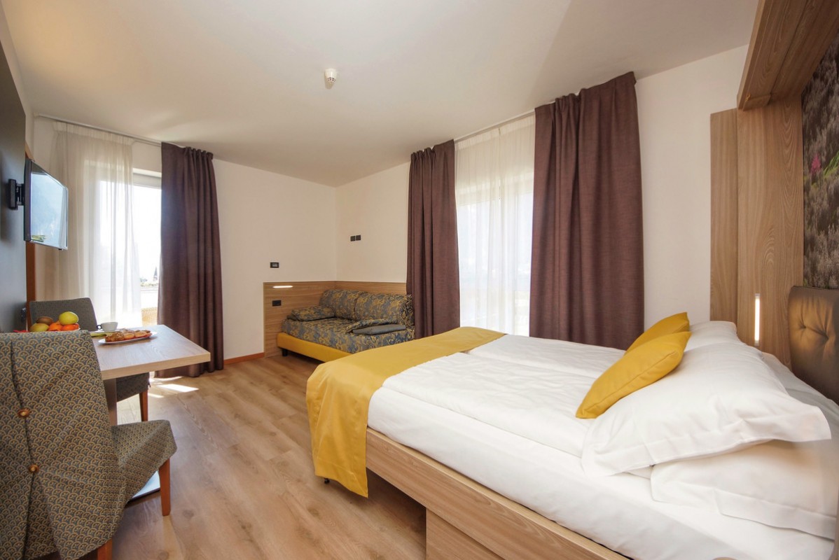Hotel Residence Ambassador Suite, Italien, Gardasee, Riva del Garda, Bild 6