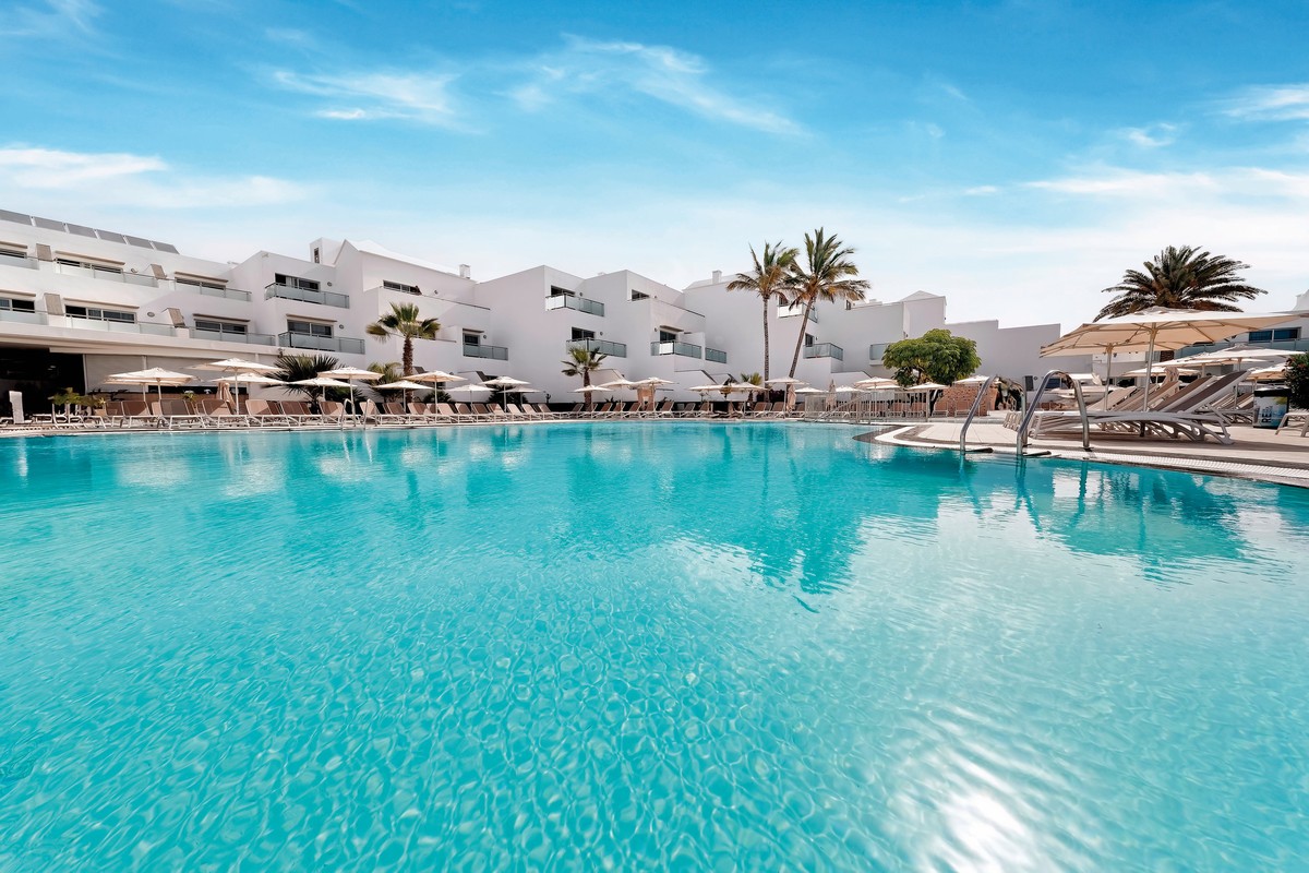 Hotel Lanzarote Village, Spanien, Lanzarote, Playa de los Pocillos, Bild 2