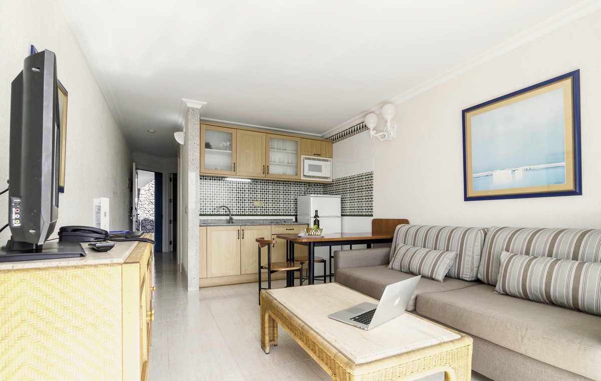 Hotel Plus Fariones Apartamentos, Spanien, Lanzarote, Puerto del Carmen, Bild 3