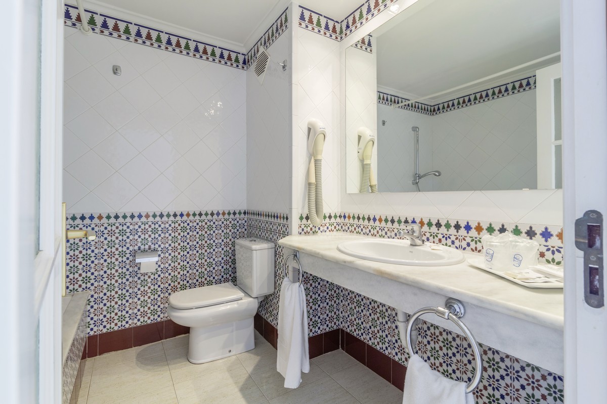 Hotel Plus Fariones Apartamentos, Spanien, Lanzarote, Puerto del Carmen, Bild 11