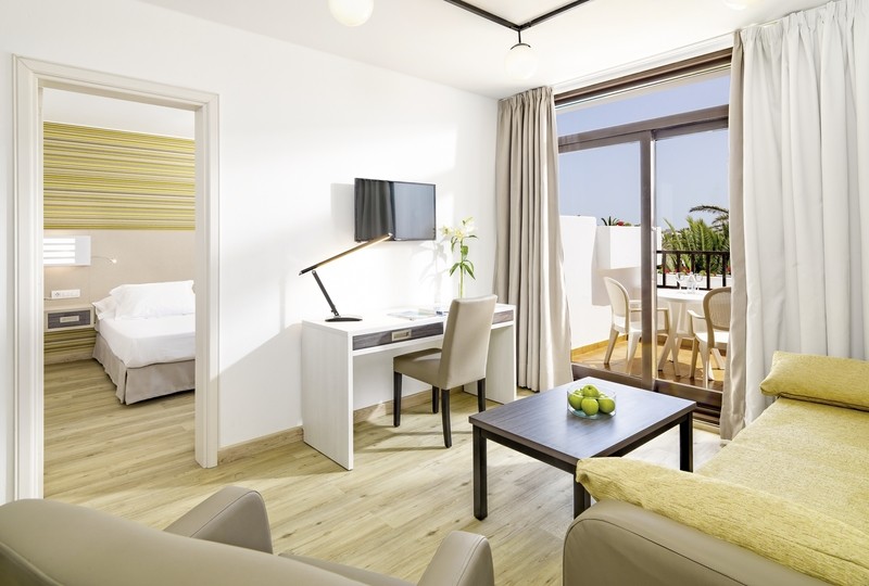 Hotel H10 Suites Lanzarote Gardens, Spanien, Lanzarote, Costa Teguise, Bild 2