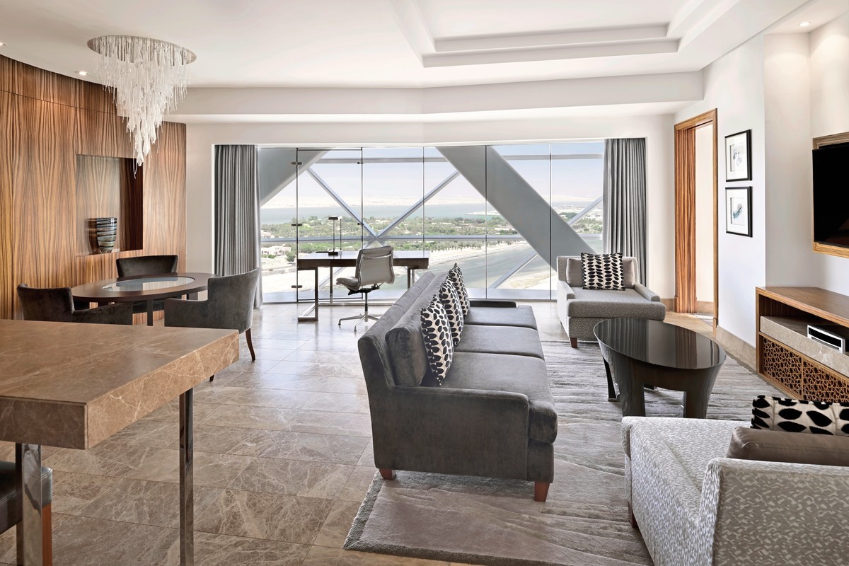 Hotel Andaz Capital Gate Abu Dhabi – a concept by Hyatt, Vereinigte Arabische Emirate, Abu Dhabi, Bild 8