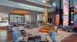 Hotel THE WB™ ABU DHABI, CURIO COLLECTION BY HILTON™, Vereinigte Arabische Emirate, Abu Dhabi, Yas Island, Bild 18