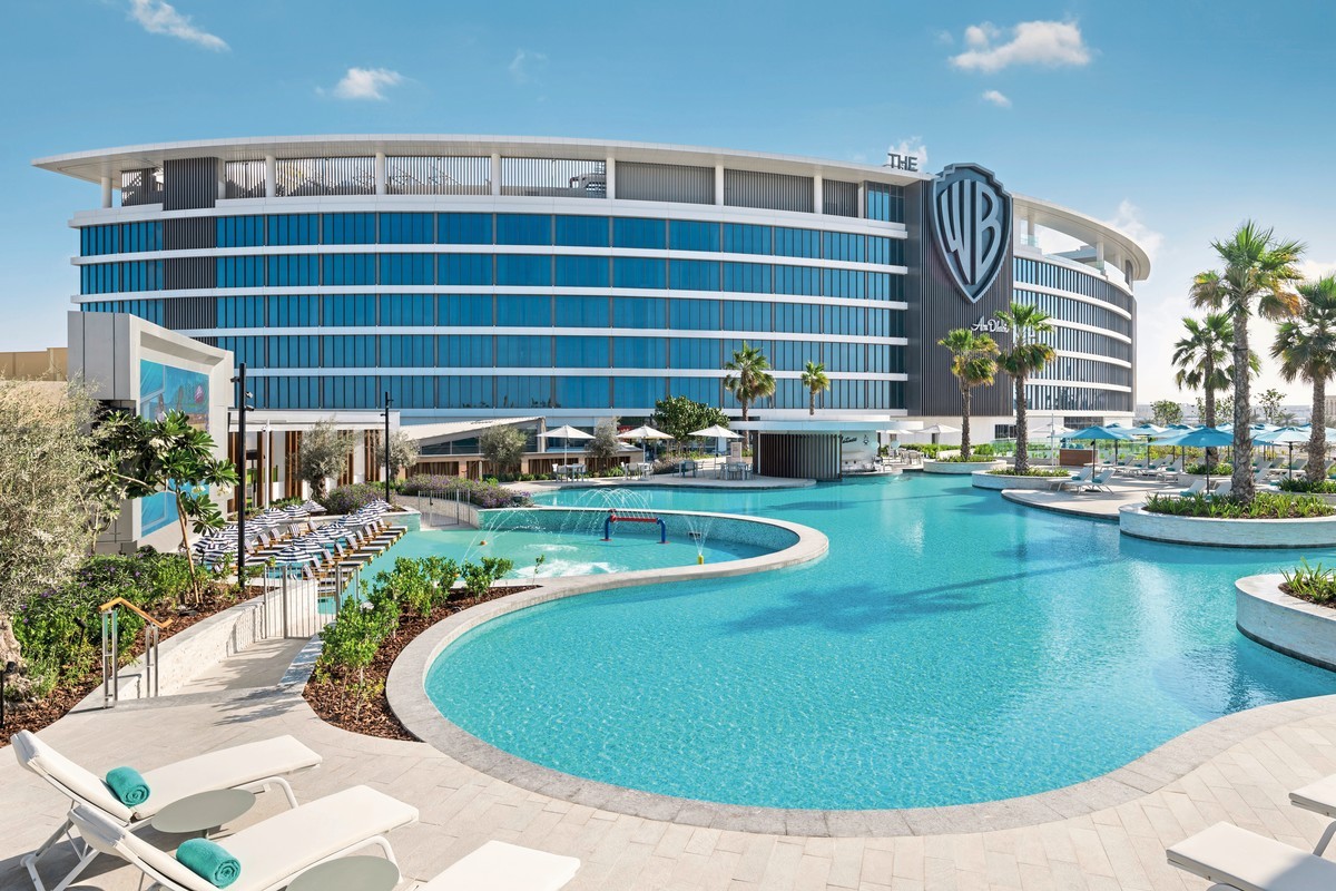 Hotel THE WB™ ABU DHABI, CURIO COLLECTION BY HILTON™, Vereinigte Arabische Emirate, Abu Dhabi, Yas Island, Bild 1