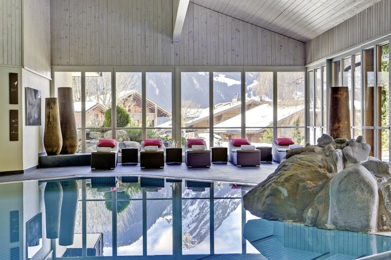 Hotel Huus Gstaad, Schweiz, Berner Oberland, Gstaad, Bild 10