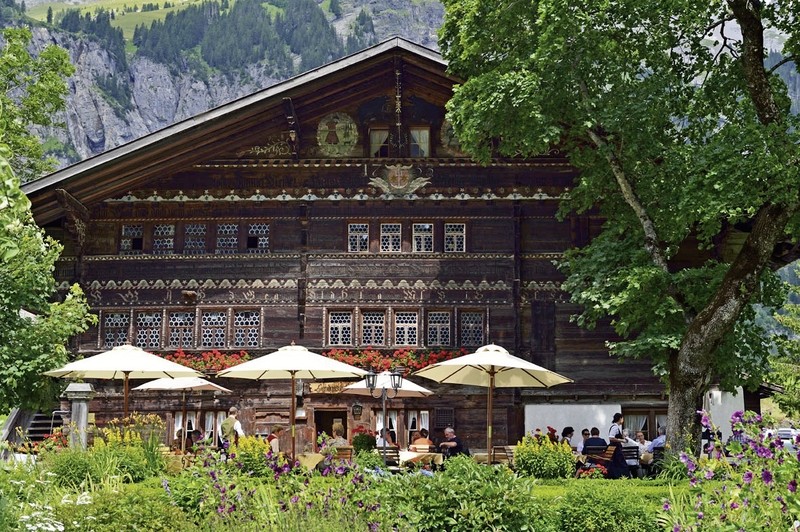 Hotel Relais & Châteaux Waldhotel Doldenhorn, Schweiz, Berner Oberland, Kandersteg, Bild 2