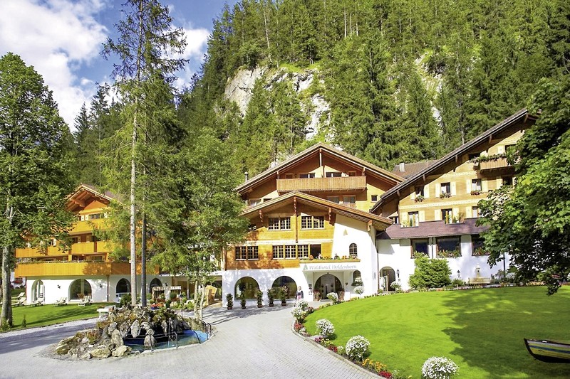 Hotel Relais & Châteaux Waldhotel Doldenhorn, Schweiz, Berner Oberland, Kandersteg, Bild 3