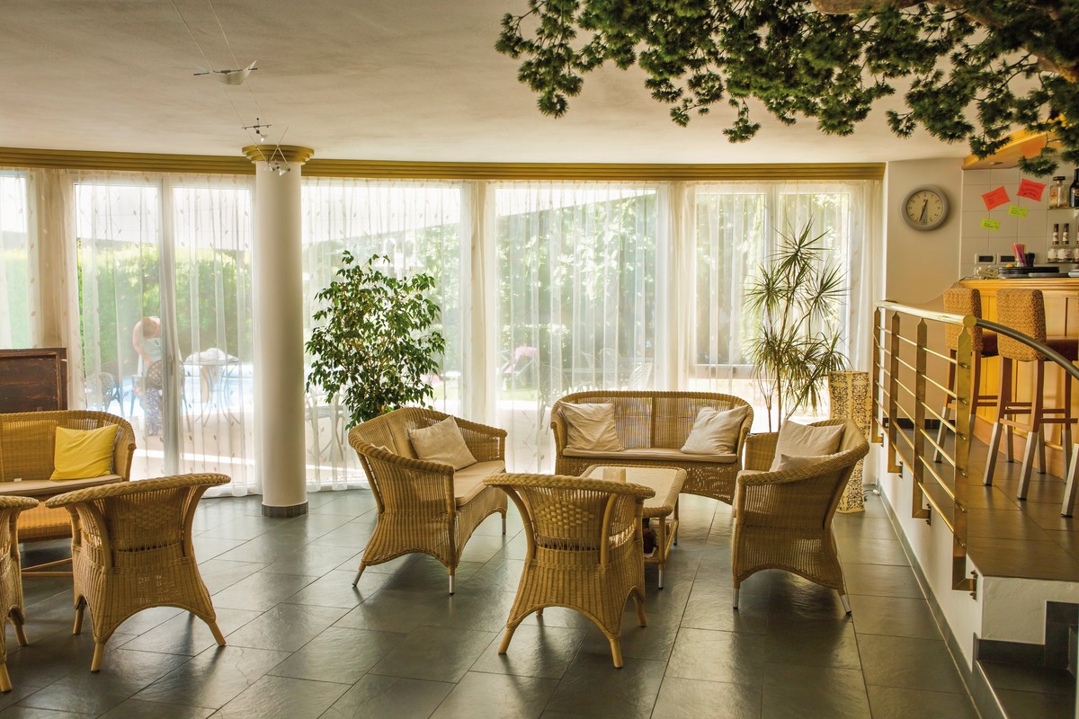 Hotel Villa Laurus, Italien, Südtirol, Meran, Bild 9