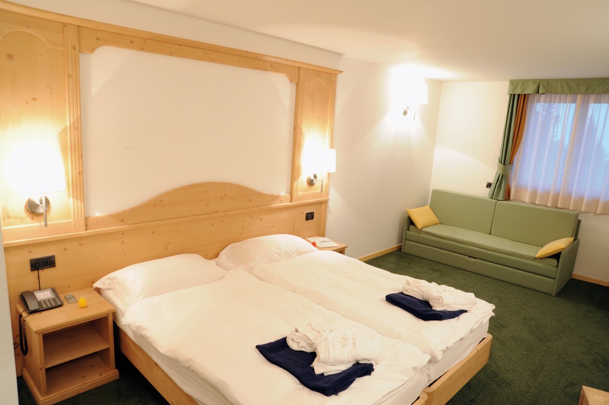 Hotel Alpine Mugon, Italien, Südtirol, Monte Bondone, Bild 2
