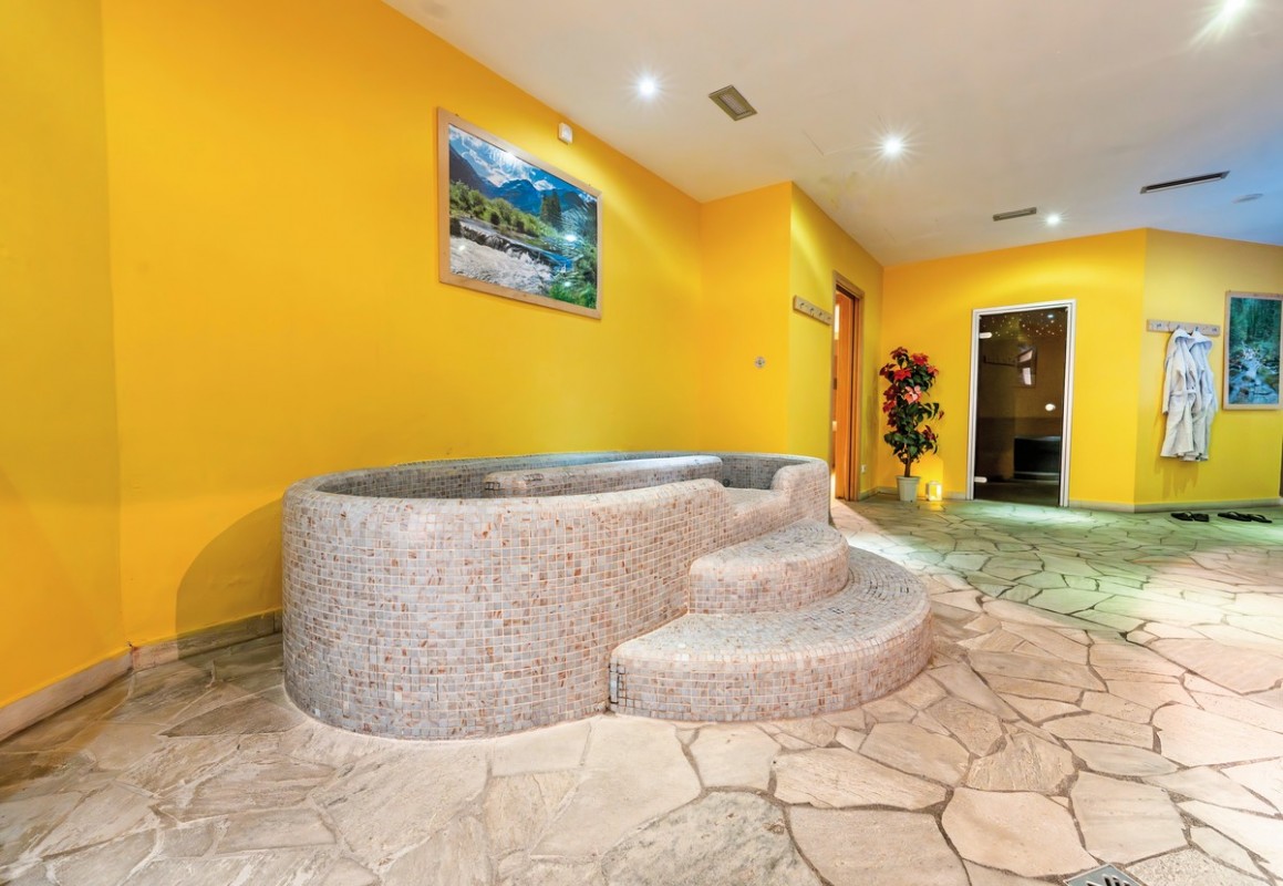 Hotel Alpine Mugon, Italien, Südtirol, Monte Bondone, Bild 17