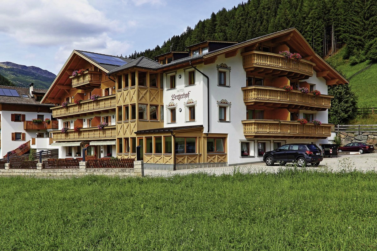 Hotel Almhotel Bergerhof, Italien, Südtirol, Sarntal, Bild 5