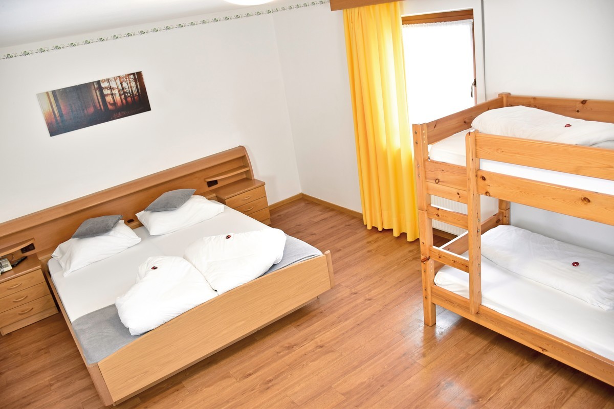 Hotel Almhotel Bergerhof, Italien, Südtirol, Sarntal, Bild 5