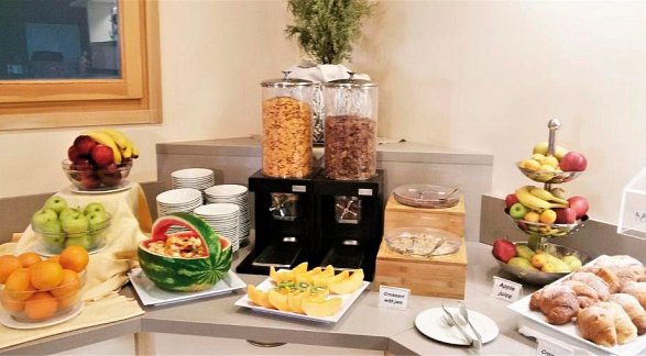 Hotel Brenta Dolomites, Italien, Südtirol, Trient, Bild 23