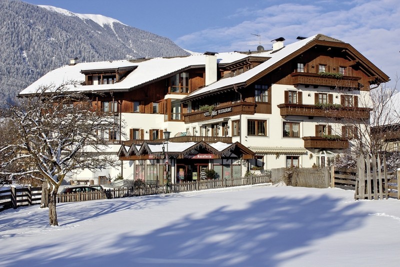Hotel Autentis, Italien, Südtirol, Rasen-Antholz, Bild 1