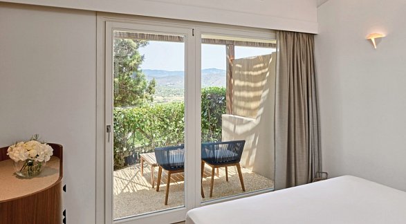 Hotel Baia di Chia Resort Sardinia, Curio Collection by Hilton, Italien, Sardinien, Chia, Bild 19