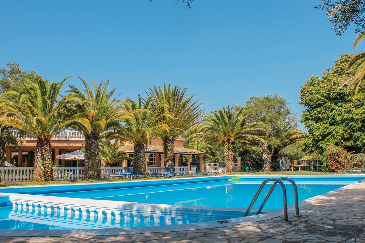 Hotel Karda Beach Camping & Bungalows (by Happy Camp), Griechenland, Korfu, Dassia, Bild 2