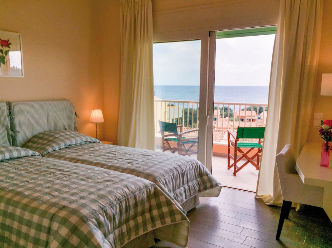 Hotel La Riviera Barbati Seaside Luxurious Apartments & Villas, Griechenland, Korfu, Barbati, Bild 11