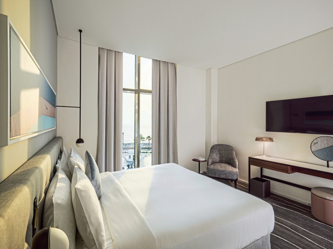 Hotel Th8 Palm Dubai Beach Resort, Vignette Collection, Vereinigte Arabische Emirate, Dubai, Bild 3