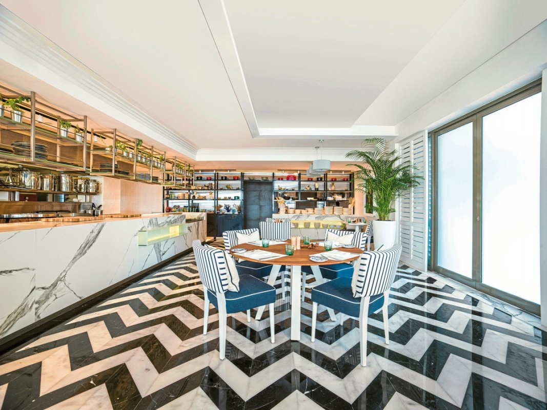 Hotel Th8 Palm Dubai Beach Resort, Vignette Collection, Vereinigte Arabische Emirate, Dubai, Bild 9