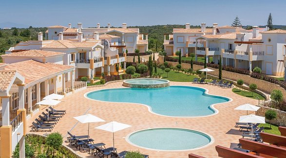 Hotel NAU Salema Beach Village, Portugal, Algarve, Salema, Bild 1