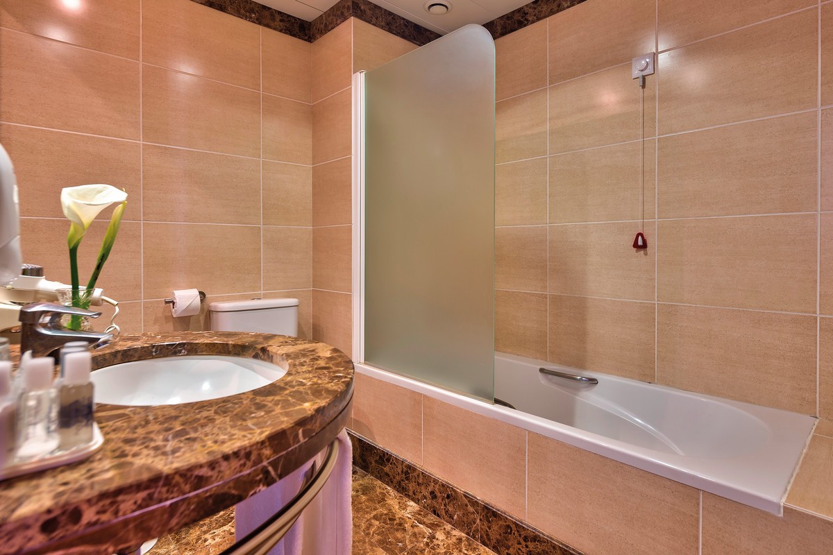Hotel The Views Monumental, Portugal, Madeira, Funchal, Bild 7