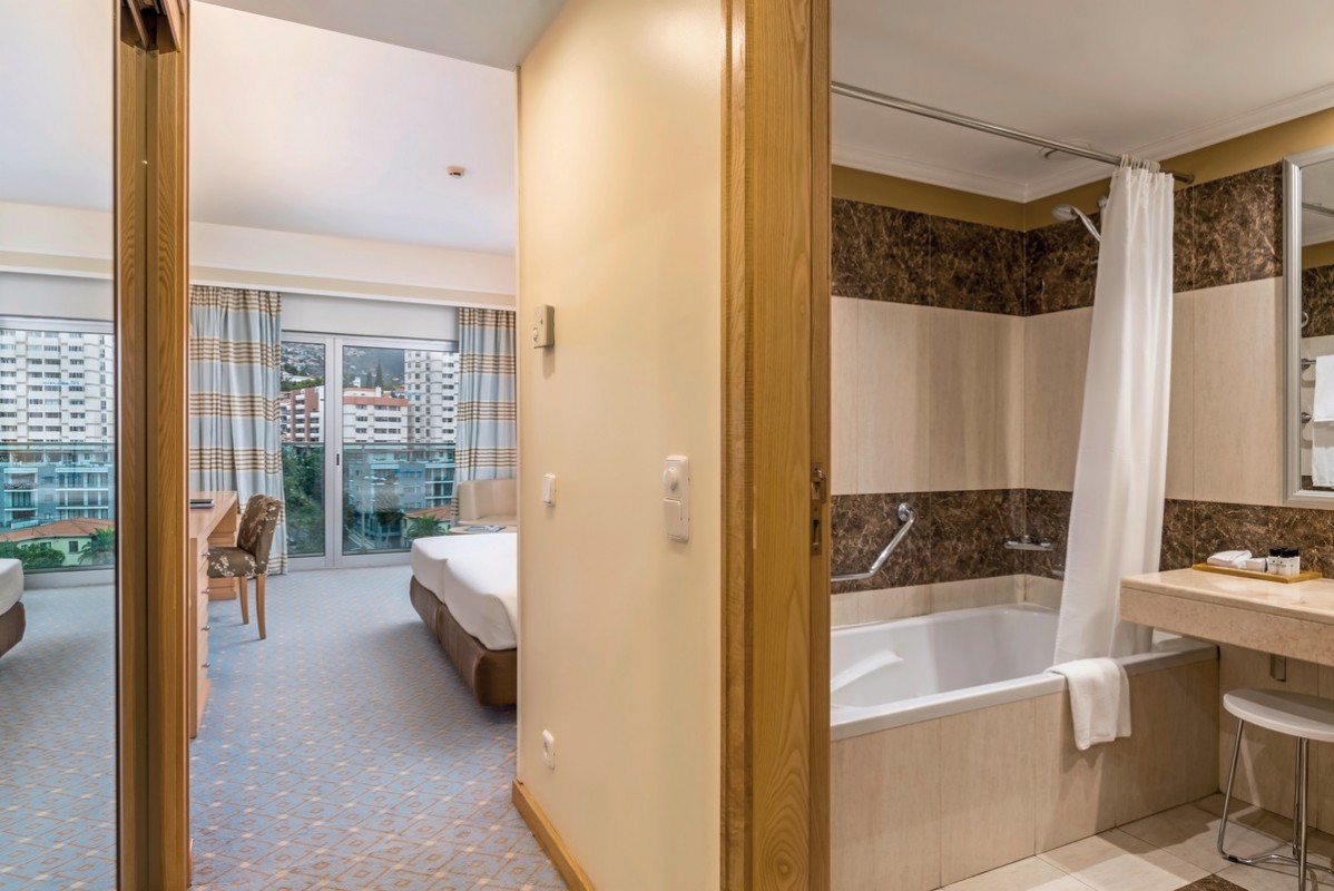 Hotel Pestana Carlton Madeira Premium Ocean Resort, Portugal, Madeira, Funchal, Bild 7