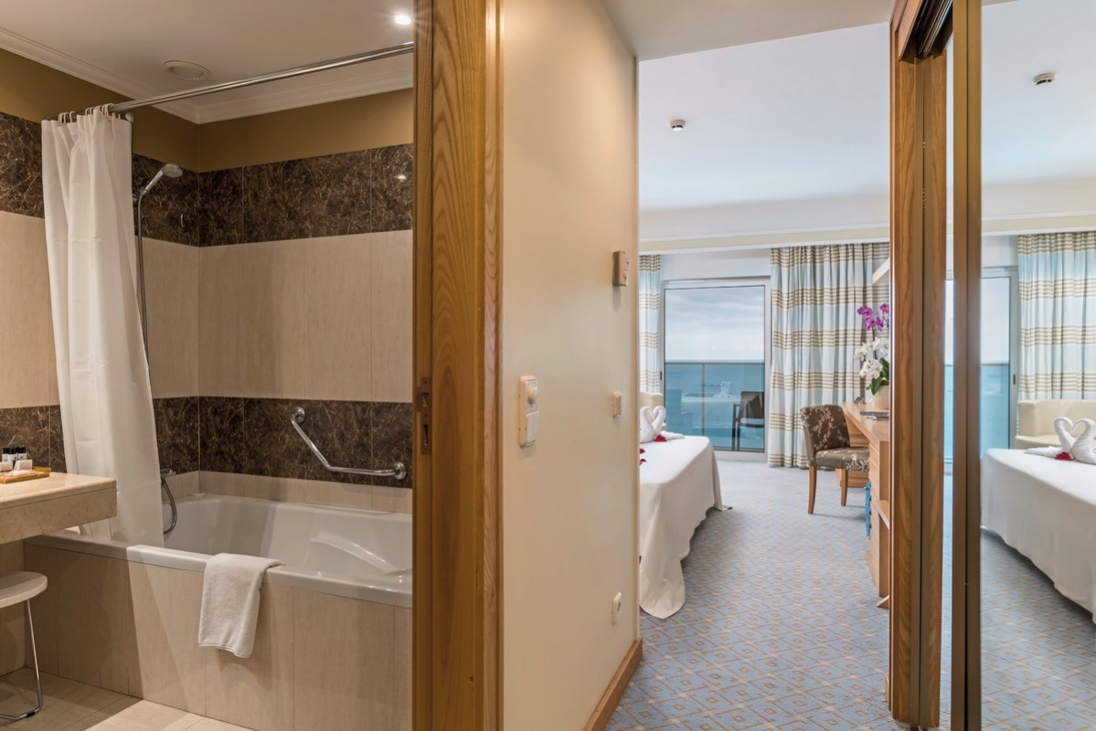Hotel Pestana Carlton Madeira Premium Ocean Resort, Portugal, Madeira, Funchal, Bild 11