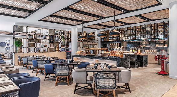 Hotel Four Points by Sheraton Phuket Patong Beach Resort, Thailand, Phuket, Kathu, Bild 18