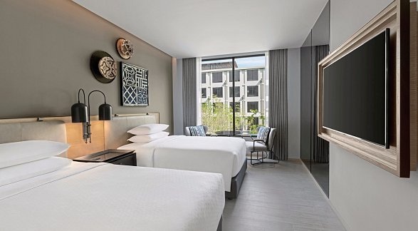 Hotel Four Points by Sheraton Phuket Patong Beach Resort, Thailand, Phuket, Kathu, Bild 4