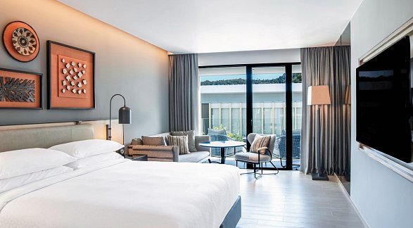 Hotel Four Points by Sheraton Phuket Patong Beach Resort, Thailand, Phuket, Kathu, Bild 5