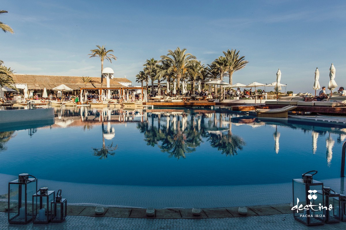 Hotel Destino Pacha Ibiza, Spanien, Ibiza, Santa Eulalia del Rio, Bild 2