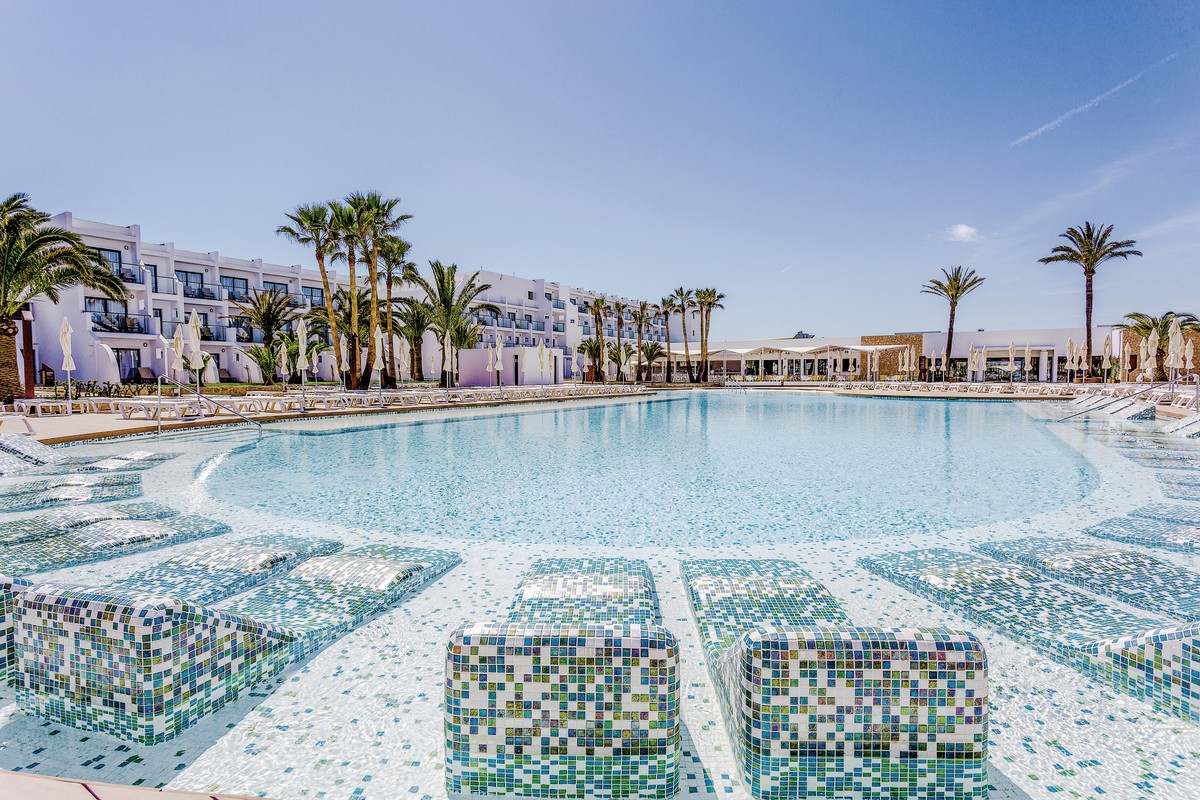 Hotel Grand Palladium White Island Resort & Spa, Spanien, Ibiza, Playa d'en Bossa, Bild 6