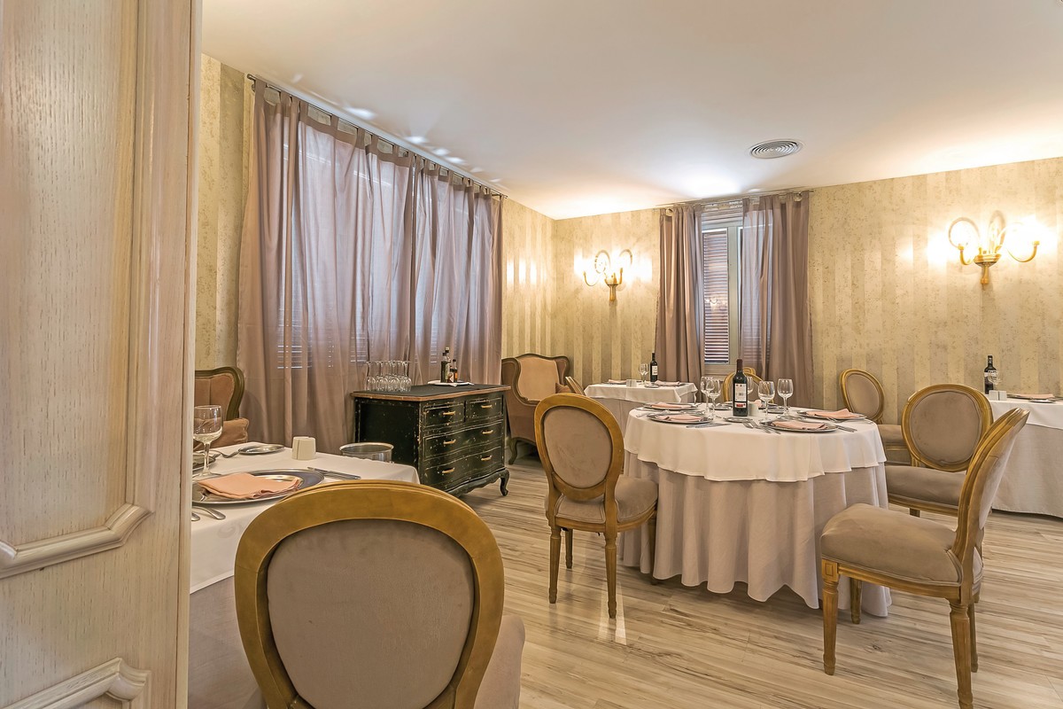 Hotel Grand Palladium White Island Resort & Spa, Spanien, Ibiza, Playa d'en Bossa, Bild 21