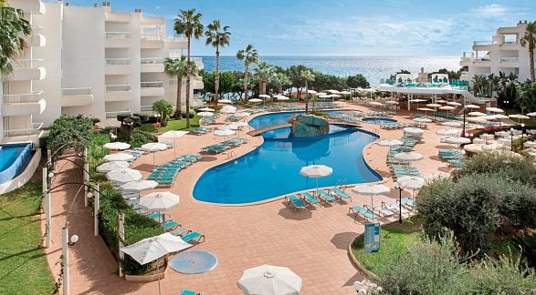 Hotel Tropic Garden, Spanien, Ibiza, Santa Eulalia del Rio, Bild 1